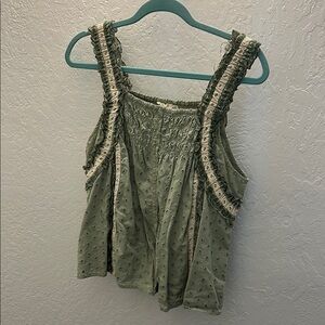 Green Sleeveless Top